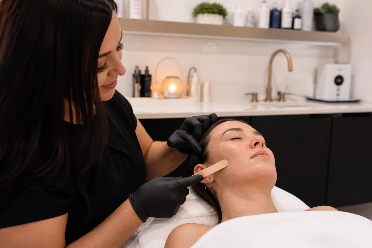 A More Personal Approach to Full Face Waxing in Tucson